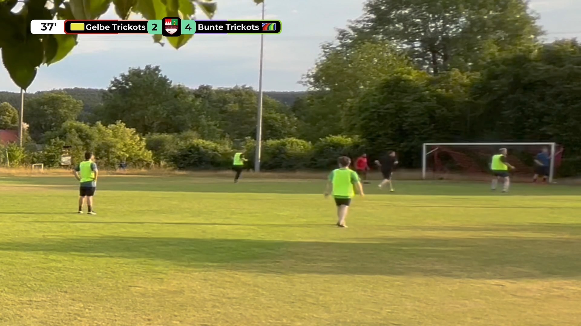 Broadcast-Frame: Tor — Spielstand springt auf 3:4, Torschütze Fritz